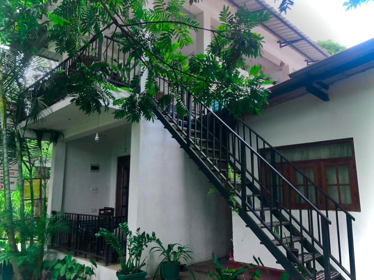 The Hideout Apartment Ella Exterior photo